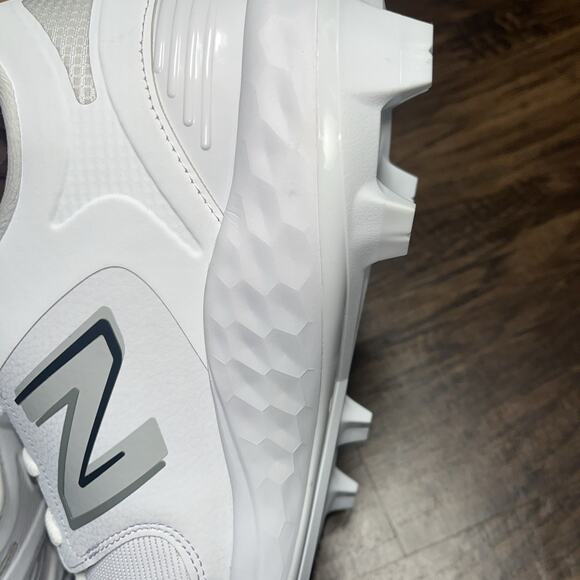 New Balance Men’s Fresh Foam 3000 V6 Molded Baseball Cleats White Size 16 D - Picture 7 of 8